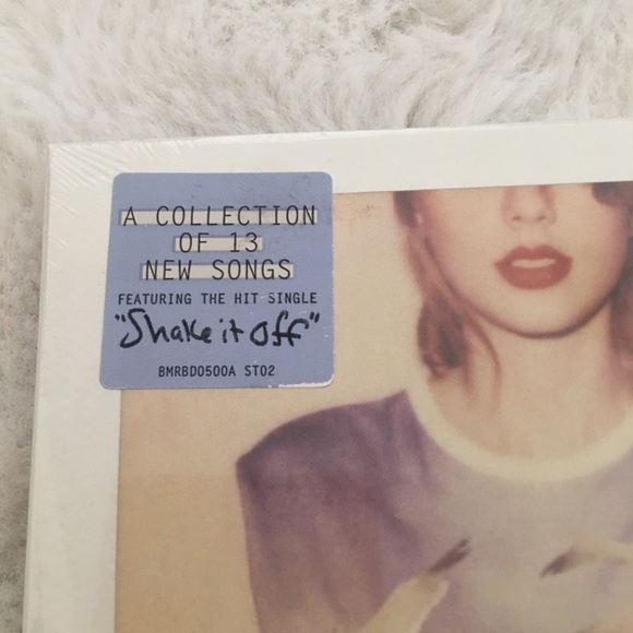 Taylor Swift 1989 CD - Picture 4 of 6